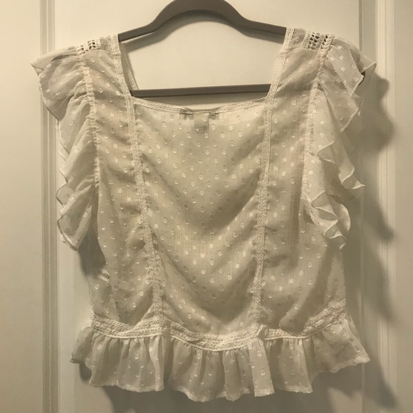 Flowy White Blouse - Picture 2 of 3